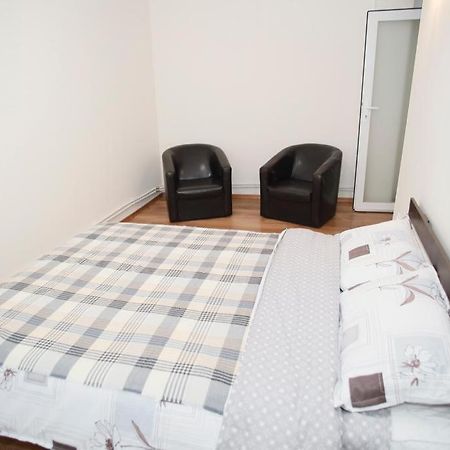 Mio Apartments Focsani Ngoại thất bức ảnh