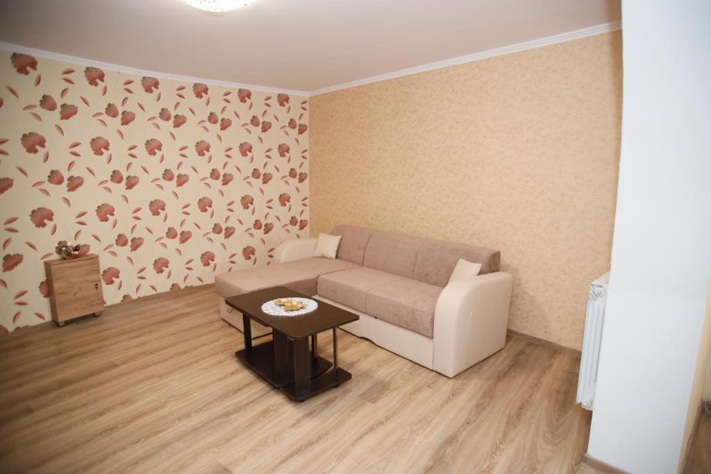 Mio Apartments Focsani Ngoại thất bức ảnh
